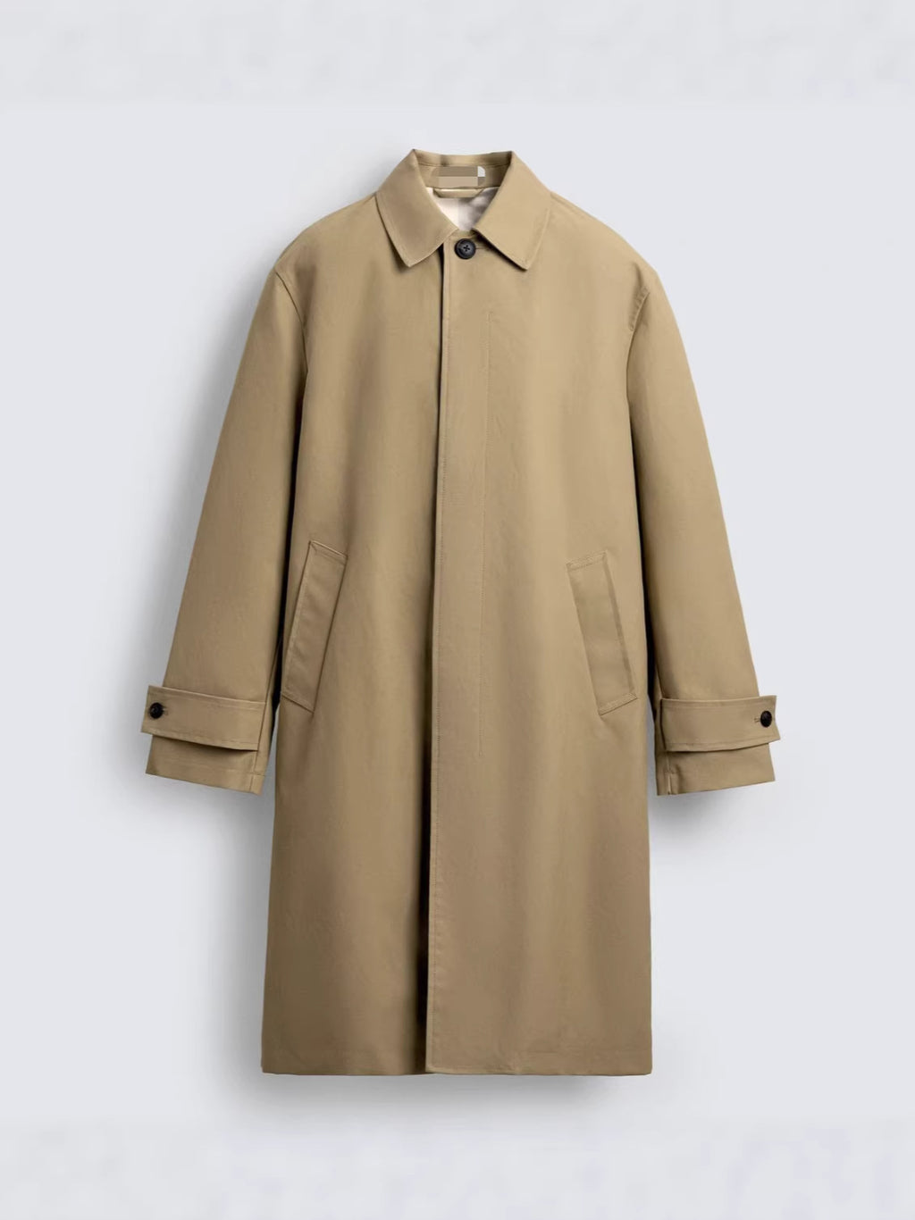 Simple and stylish wide-fit trench coat